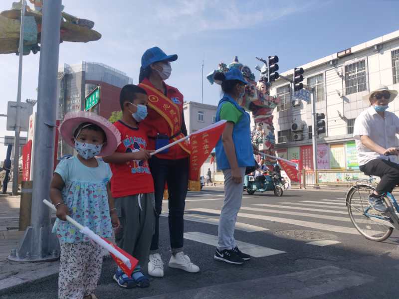 <strong>男人操女人的网站</strong>